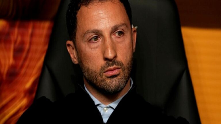 Domenico Tedesco kararı dış basında: Boş bir sezona mahkum etti!