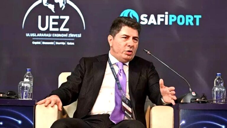 Eski Fenerbahçeli yönetici Hakan Safi, gündeme dair açıklamada bulundu