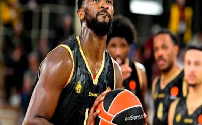 EuroLeague’de en iyi savunma oyuncusu Alpha Diallo oldu