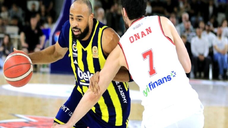 Fenerbahçe Beko, Manisa Basket deplasmanında hata yapmadı!