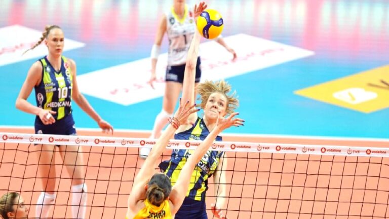 Fenerbahçeli Agnieszka Korneluk voleybolu bıraktı!