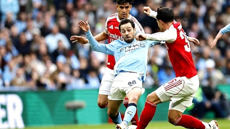 Galatasaray’a transferde kötü haber! Bernardo Silva’ya o dev talip oldu.