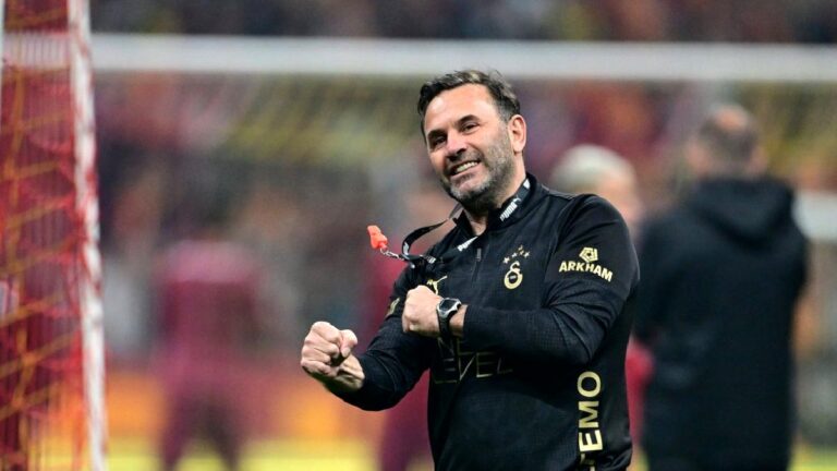 Galatasaray’da Okan Buruk gelişmesi! Bizzat açıkladı