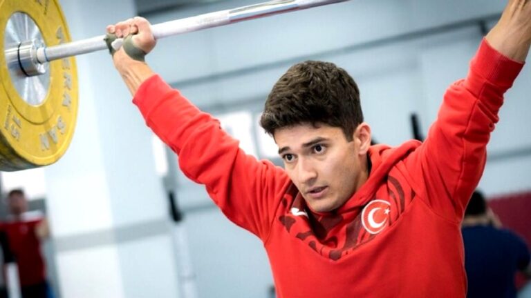 Geçen yıl rekorla dünya şampiyonu olan Furkan’ın hedefi Avrupa’da da rekorla birincilik!