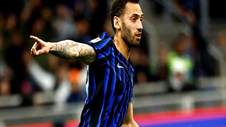 Hakan Çalhanoğlu’ndan Galatasaray’ı yıkan haber! Bunu kimse beklemiyordu