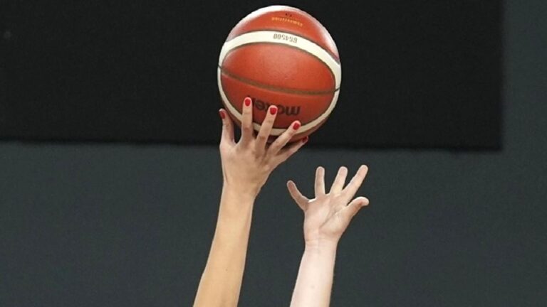 Halkbank Türkiye Kadınlar Basketbol Ligi play-off!