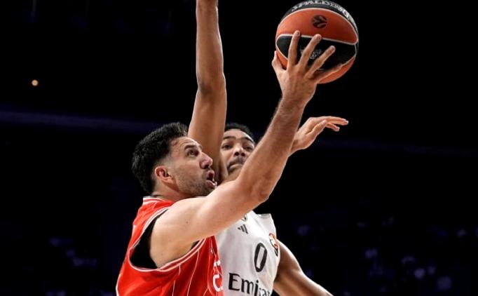 Real Madrid, Hapoel Tel Aviv’i devirip seride öne geçti