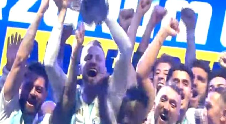 Şampiyon Erzurumspor FK, kupasına kavuştu! İşte o anlar