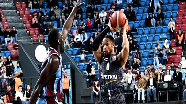 Trabzonspor evinde Aliağa Petkimspor’a kaybetti!