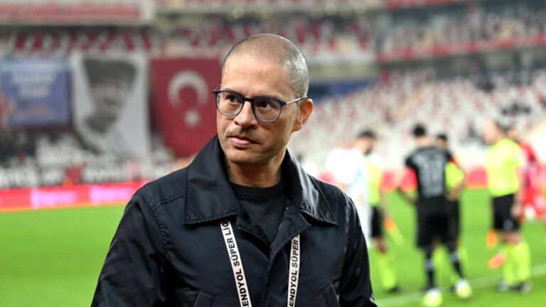 Alex de Souza’dan seçim açıklaması!