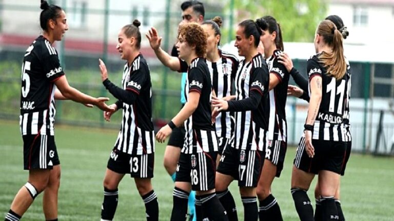 Beşiktaş sezonu galibiyetle kapattı!