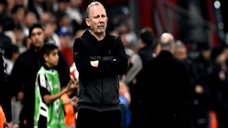 Beşiktaş Teknik Direktörü Sergen Yalçın’dan istifa sorusuna yanıt!