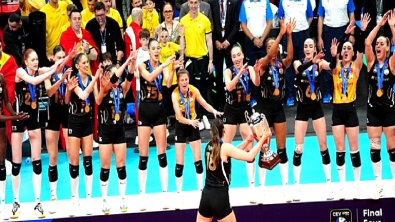 Cumhurbaşkanı Recep Tayyip Erdoğan’dan Şampiyonlar Ligi şampiyonu VakıfBank’a tebrik!