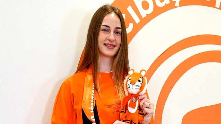 Eczacıbaşı Dynavit Aleksandra Uzelac transferini açıkladı!