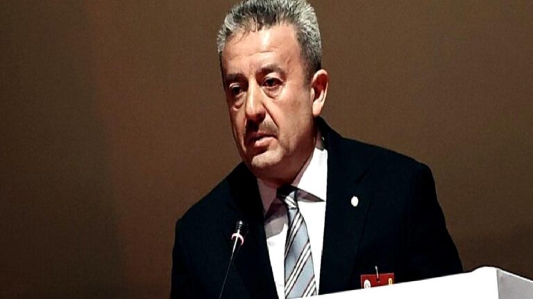 Galatasaray’da İbrahim Hatipoğlu görevinden istifa etti!