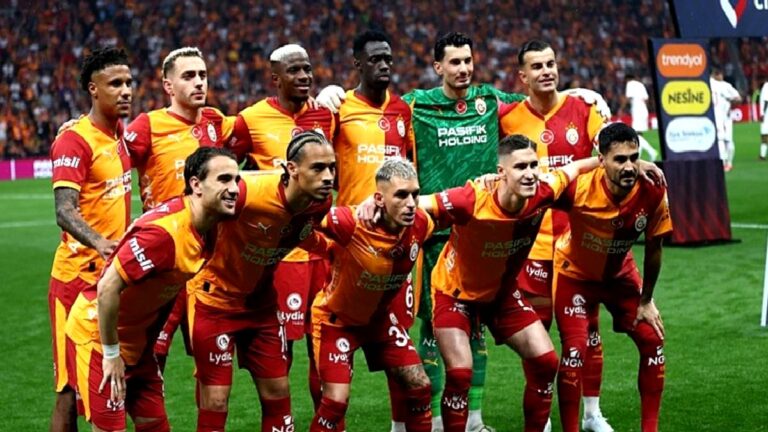 Galatasaray’da Okan Buruk o futbolcunun ayrılığına izin vermedi!