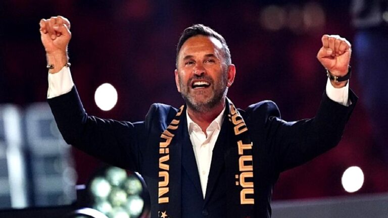 Galatasaray’da Okan Buruk’tan kutlamalarda iddialı açıklama!