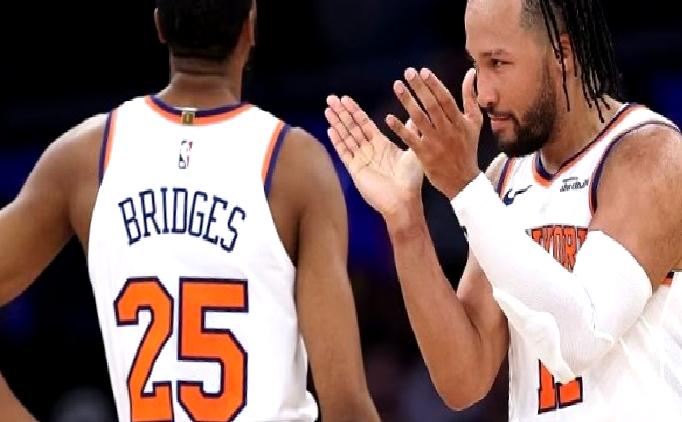 Knicks, 22 sayı farktan dönerek Cavs’i 1. maçta devirdi!