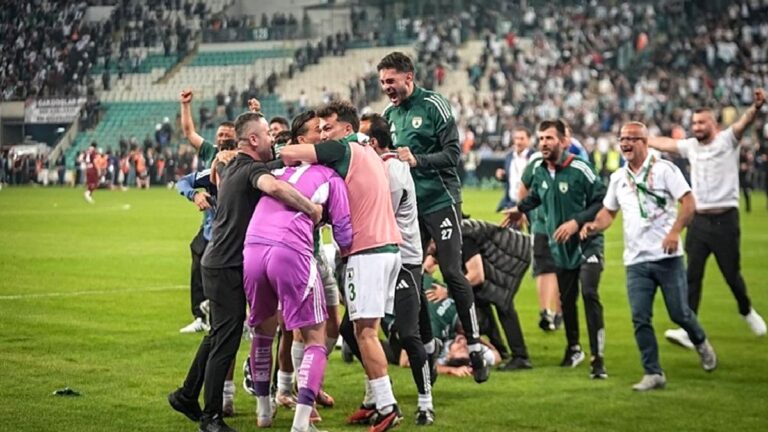 Muğlaspor Trendyol 1. Lig’e yükseldi!