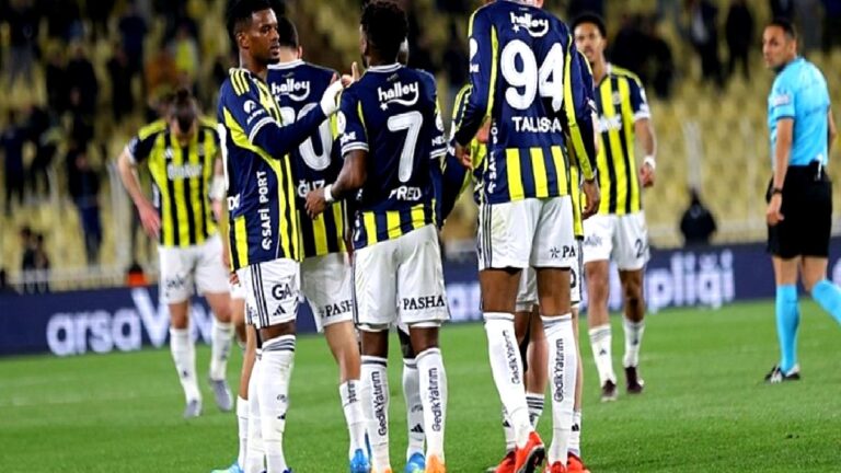 Tedesco gitti oyun düzeldi