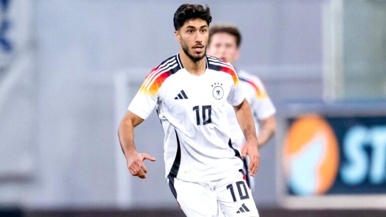 TRANSFER HABERİ: Menajerlerden Galatasaray’a flaş öneri! İşte bonservis bedeli