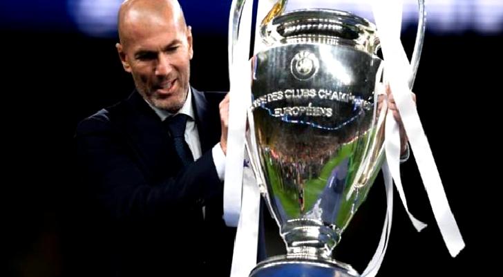 Zinedine Zidane’a teklif yapıldı! Flaş karar…