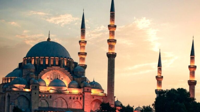 2026 Muharrem ayı ne zaman başlıyor? Aşure Günü hangi tarihte?