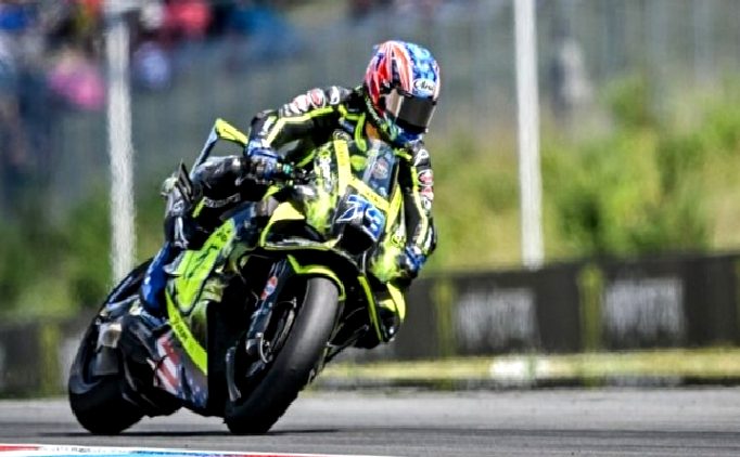 Ai Ogura’dan Hollanda’da tarihi MotoGP zaferi; Toprak yarış dışı