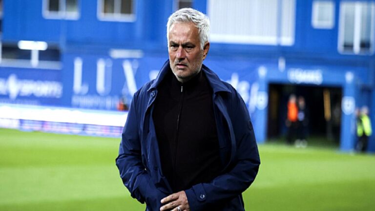 Benfica resmen duyurdu! Jose Mourinho…