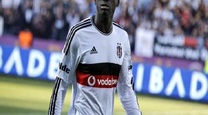 Demba Ba resmi imzayı atıyor!