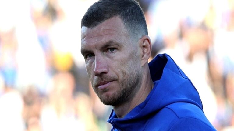 Edin Dzeko Bosna Hersek’teki çocuklara bir mektup yazdı!