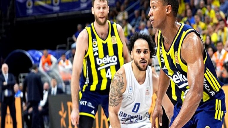 Fenerbahçe Beko 18 sayıdan gelerek kazandı