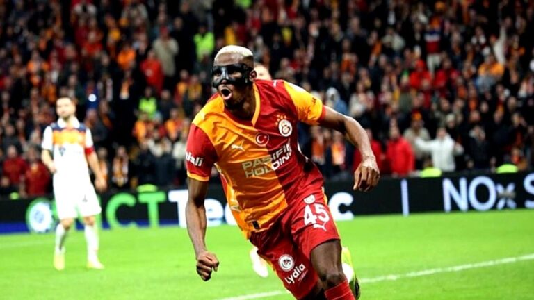 Osimhen’den o transfer sözlerine yalanlama!