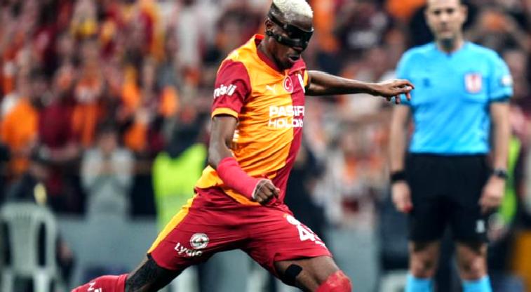 Premier League devi, Victor Osimhen için devrede!