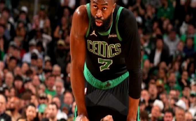 76ers, Jaylen Brown’ı kadrosuna kattı!