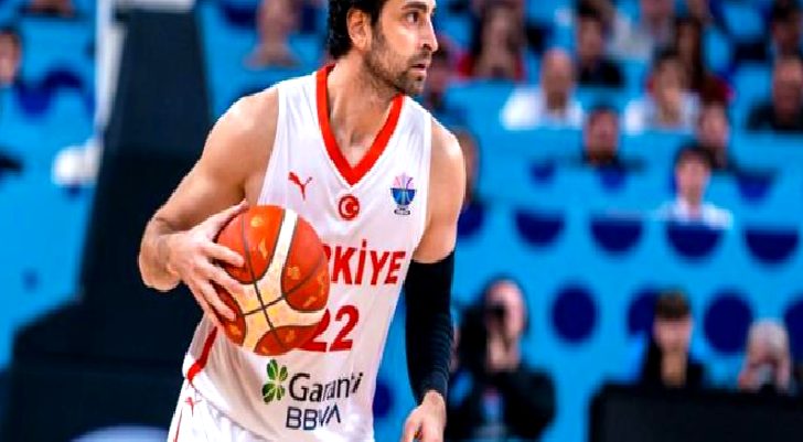 Beşiktaş Basketbol, Furkan Korkmaz’ı renklerine bağladı