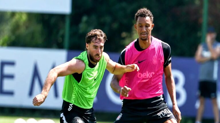 Beşiktaş’ta Midtjylland maçının hazırlıkları devam etti