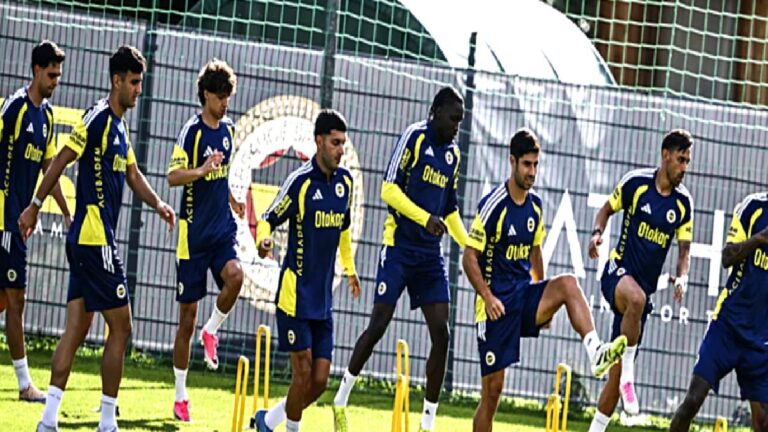 Fenerbahçe’de yeni sezon öncesi hazırlıklar sürüyor