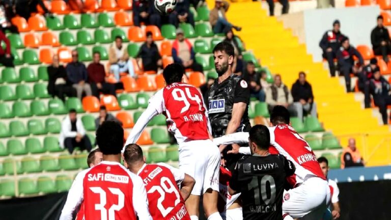 Galatasaray’a yeni Abdülkerim Bardakcı! Transferde dev pazarlık
