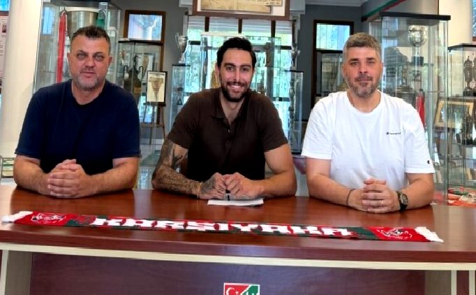 Karyaka basketbol takm Yavuz Gltekin’i kadrosuna katt
