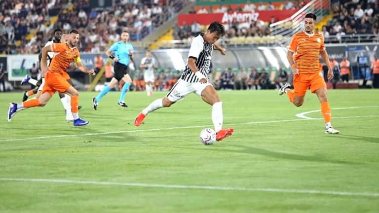 Beşiktaş’tan maç devam ederken paylaşım! “2026/2027 sezonu başladı!”