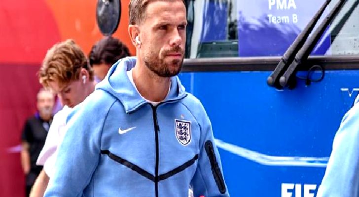 Jordan Henderson, yeni takımına imzayı attı