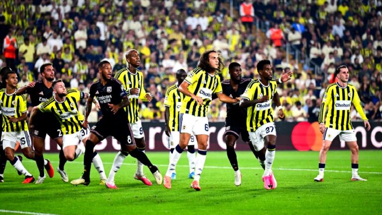 Spor yazarları Fenerbahçe-Olympique Lyon maçını değerlendirdi