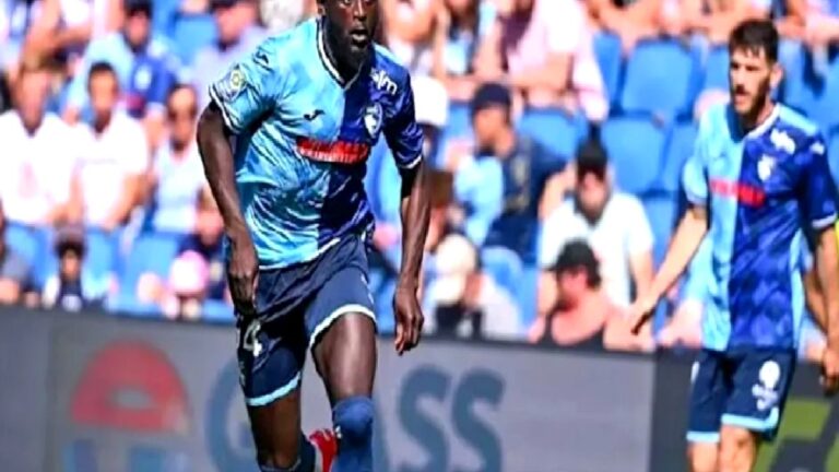 Toure Bursa yolunda