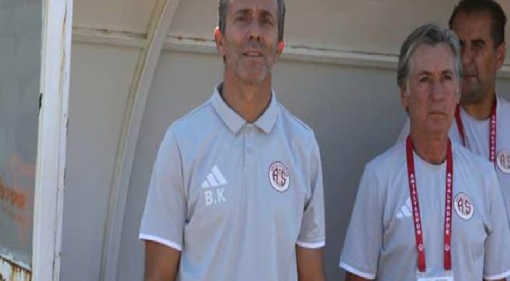Antalyaspor’da Bülent Korkmaz dönemi sona erdi