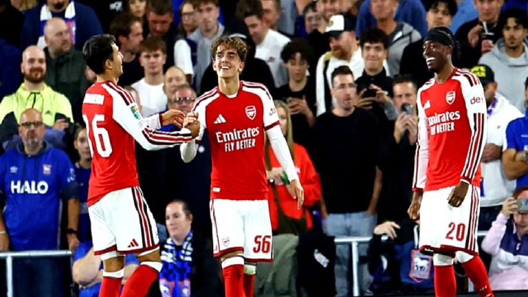 Arsenal, İngiltere Lig Kupası’nda tur atladı