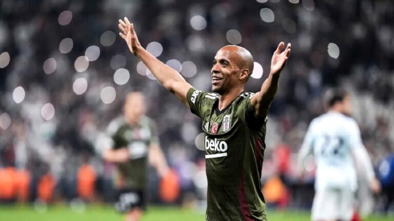 Beşiktaş’ta bir ayrılık daha! Yunan basını duyurdu