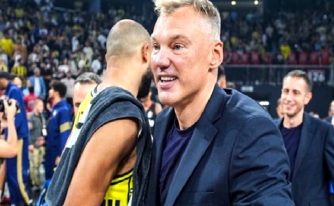 Saras Jasikevicius: “Fenerbahçe’de olduğum için çok şanslıyım”